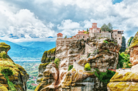 Combo Hop On Hop Off ticket & Meteora Excursion