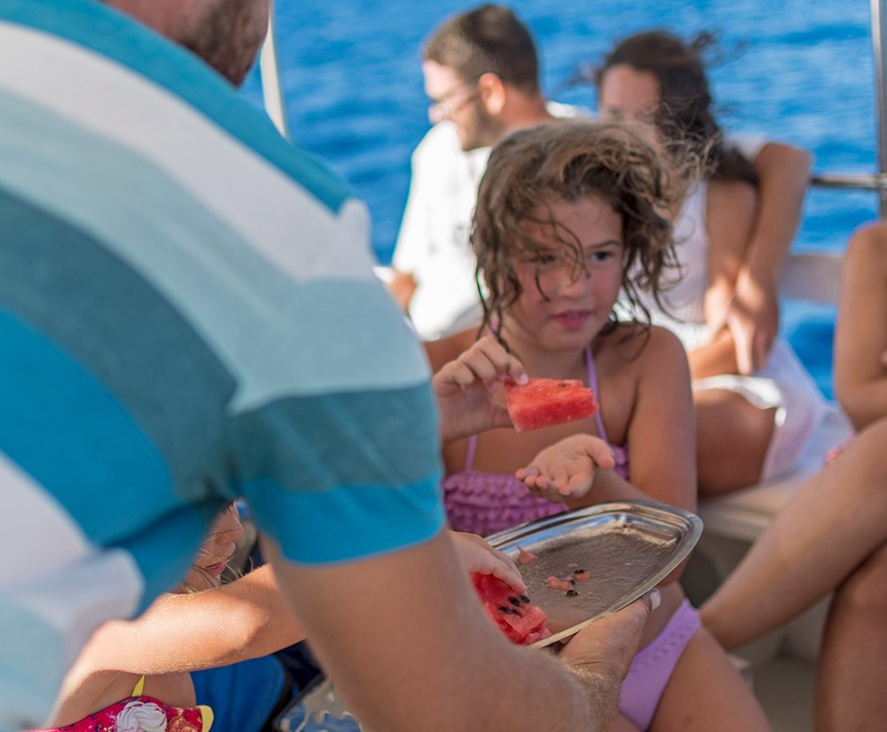 Daily cruise Kaminakia - Vatses - Richtis - AG.Ioannis 