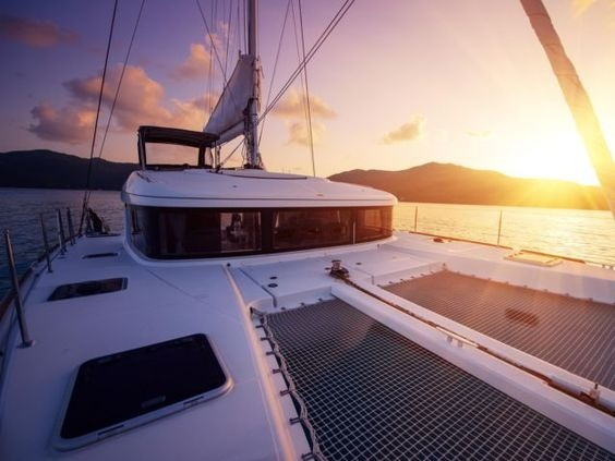 Catamaran Semi-Private Cruises