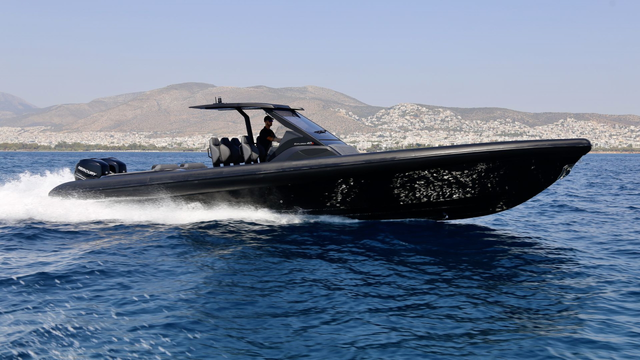 TECHNOHULL EXPLORER 40S | PRIVATE CRUISE to Milos - Polyaigos - Kimolos