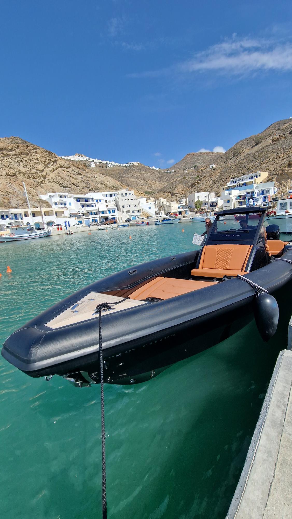 TECHNOHULL EXPLORER 40S | PRIVATE CRUISE to Ios-Mykonos
