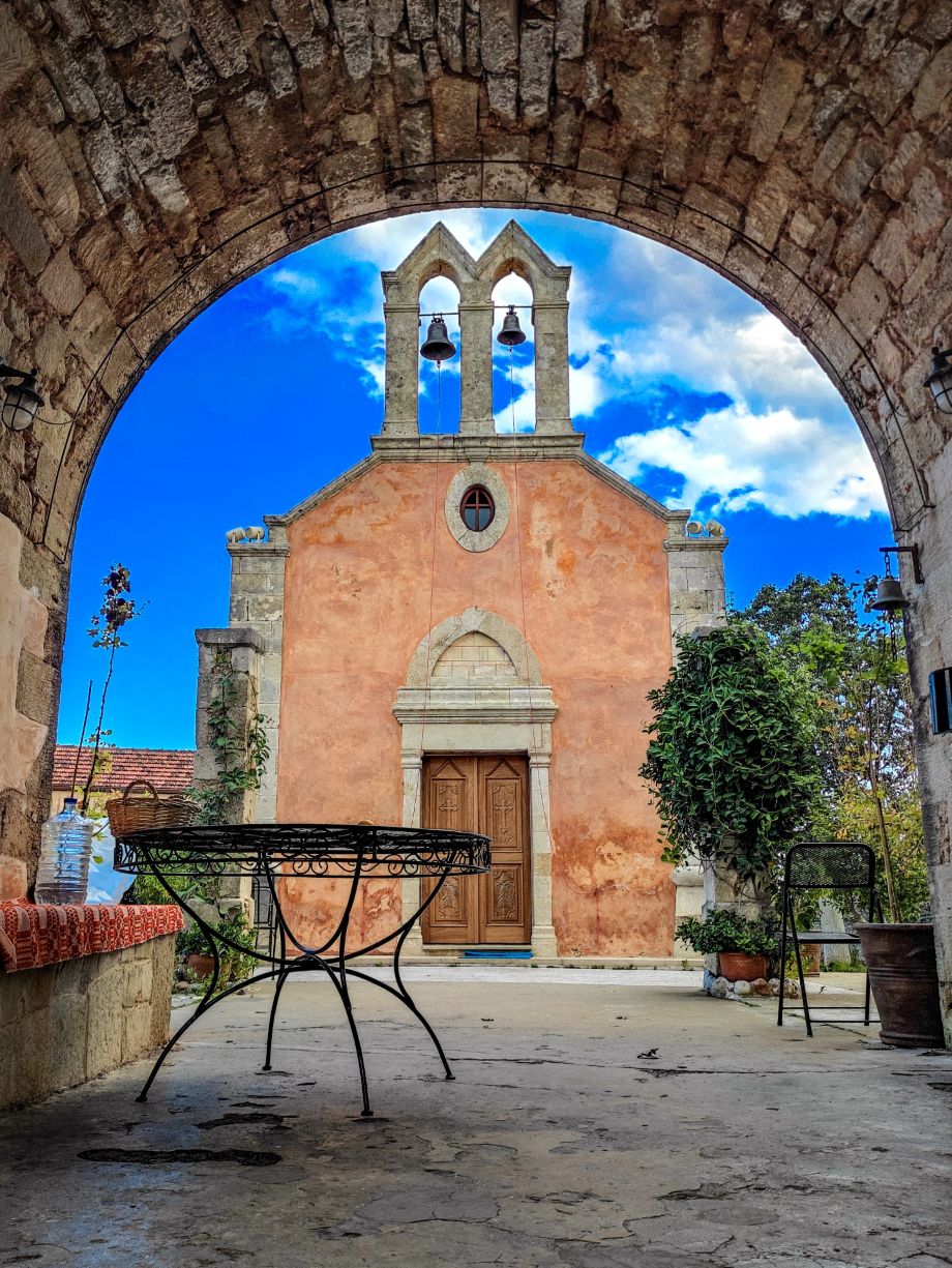 Half Day Private Tour with Wine Tasting in a Local Winery & Historic Monastery Visit
