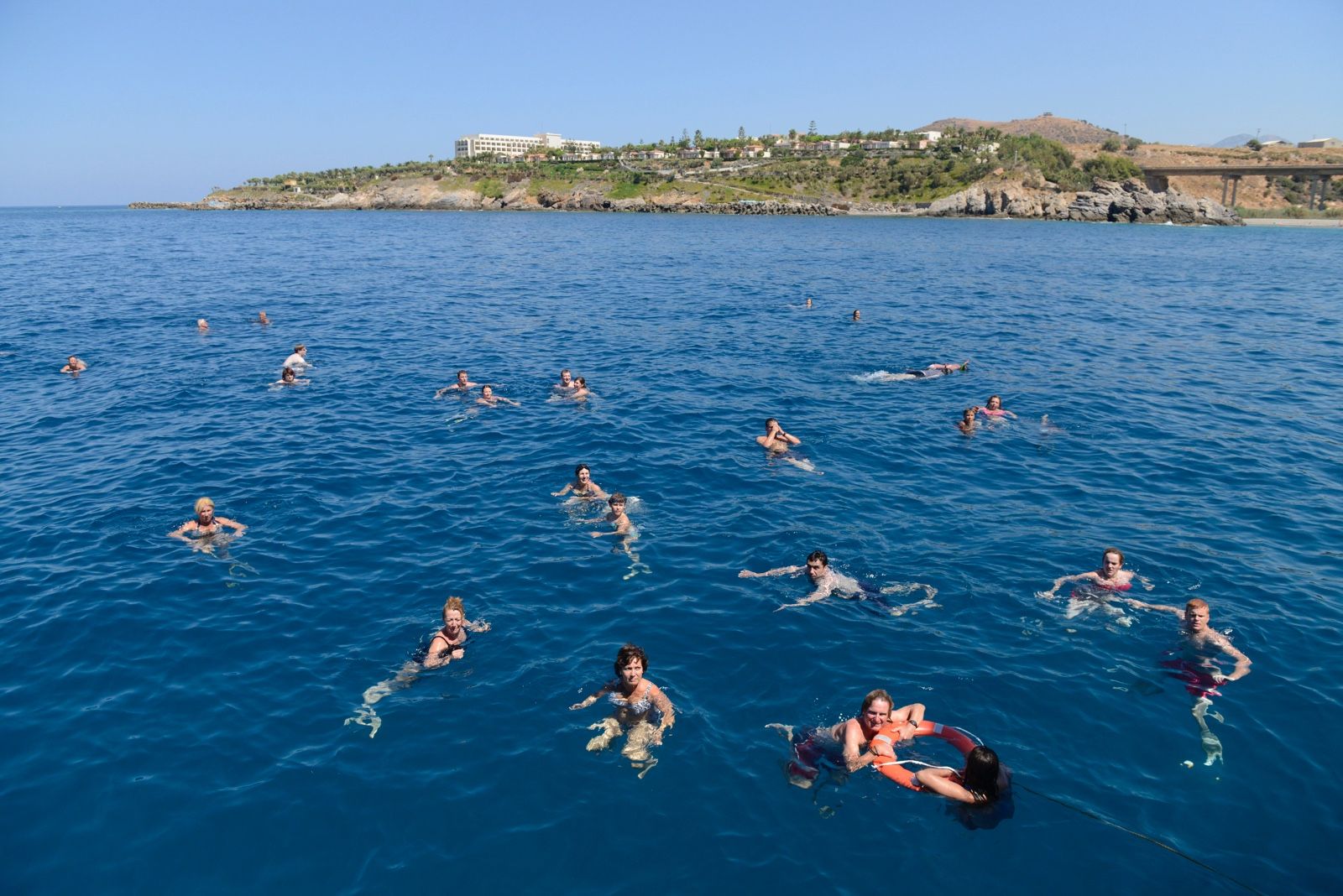 3 hours cruise with swimming