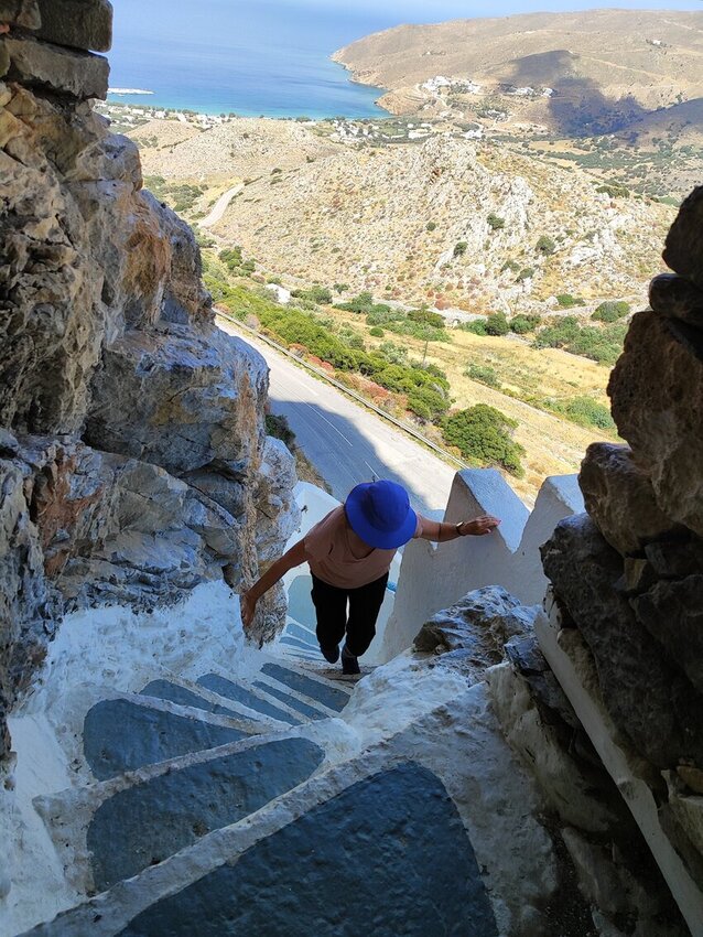 Hiking - Melania Route - Shared