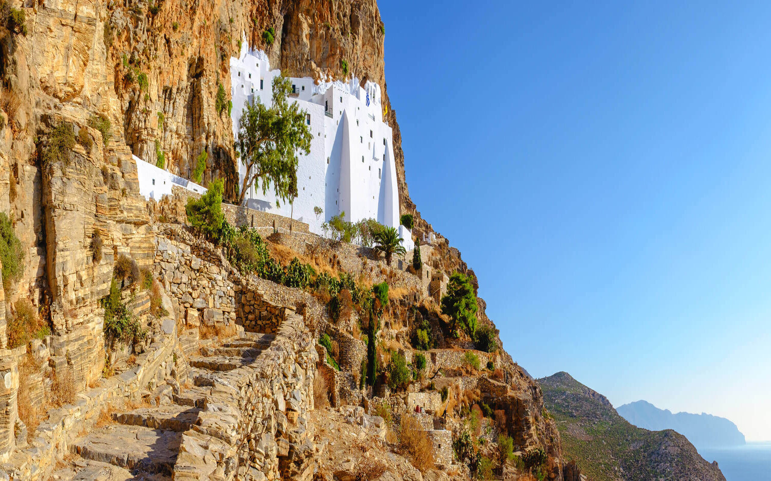 Hiking - Palia Strata Route