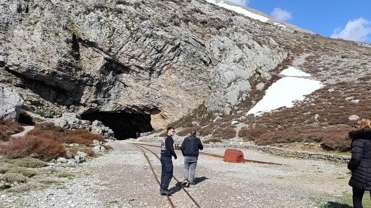 Private Jeep Tour to Psiloritis Mountain & Cooking Lesson