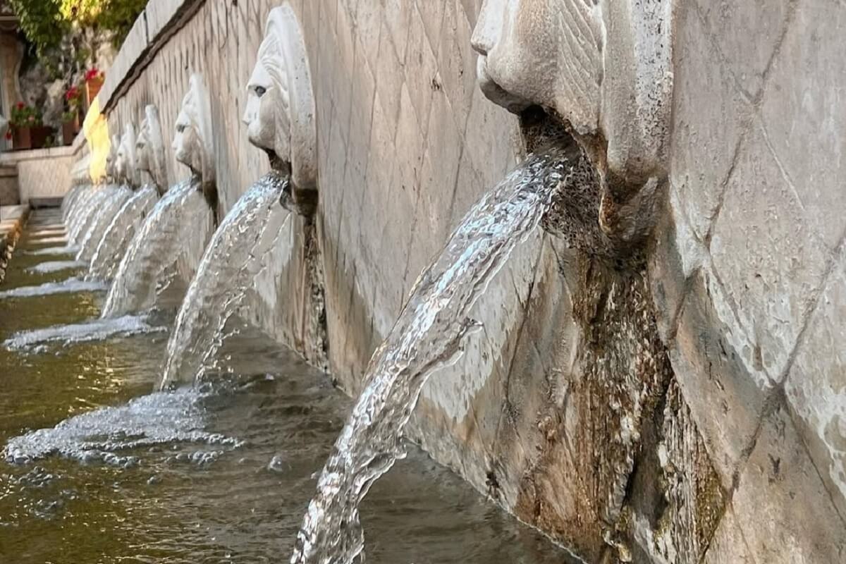 Private Jeep Tour Kourtaliotiko Gorge, Preveli & Spili Village