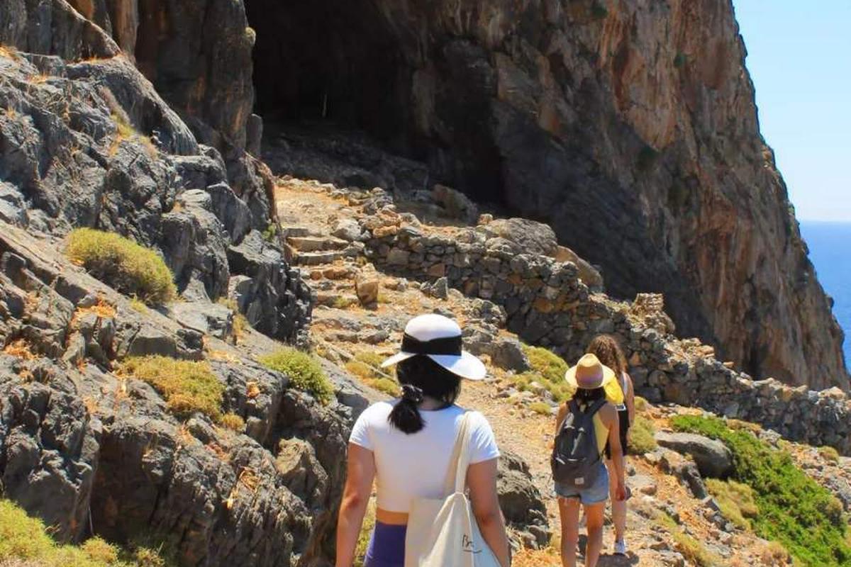 Trekking Asterousia Koudoumas Monastery
