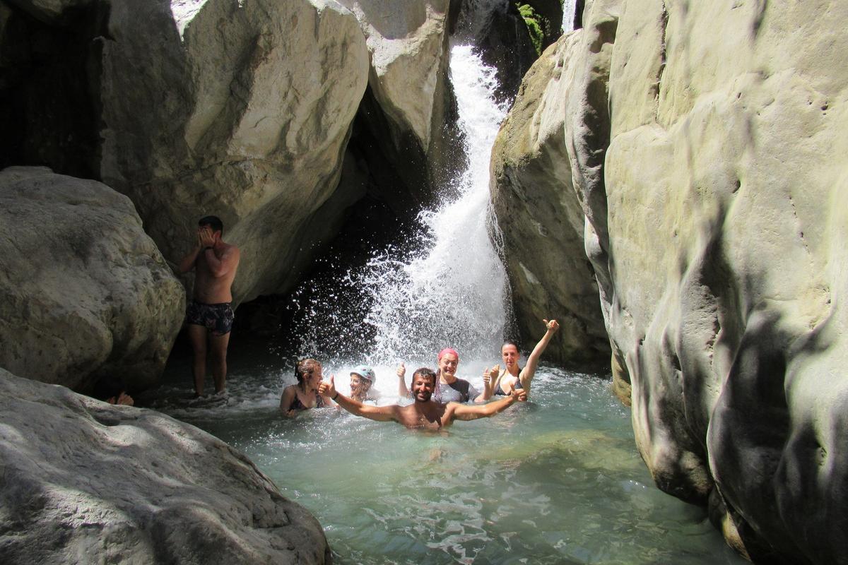 Trekking Sarakina Gorge