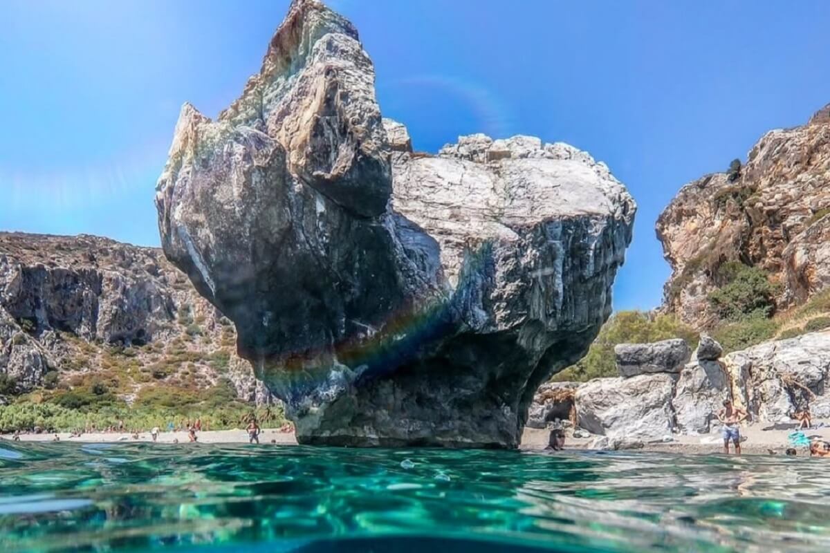 Private Jeep Tour Kourtaliotiko Gorge, Preveli & Spili Village