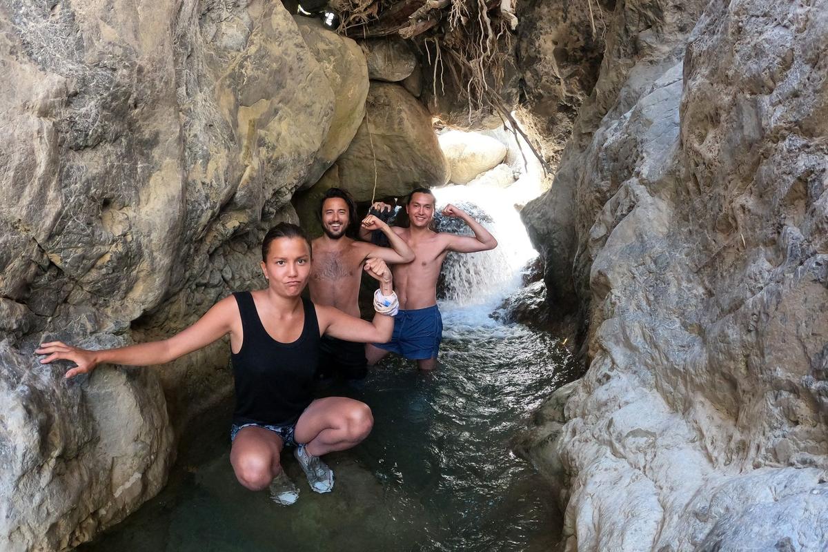 Trekking Sarakina Gorge