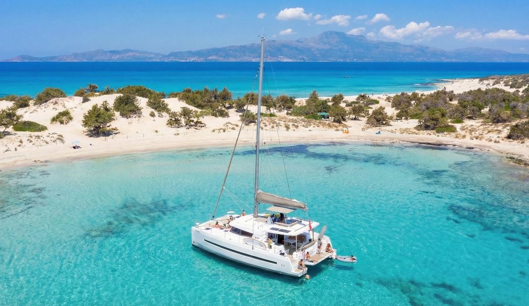 Ierapetra: Private All-Inclusive Luxury Chrissi Island Cruise with Lunch & Drinks