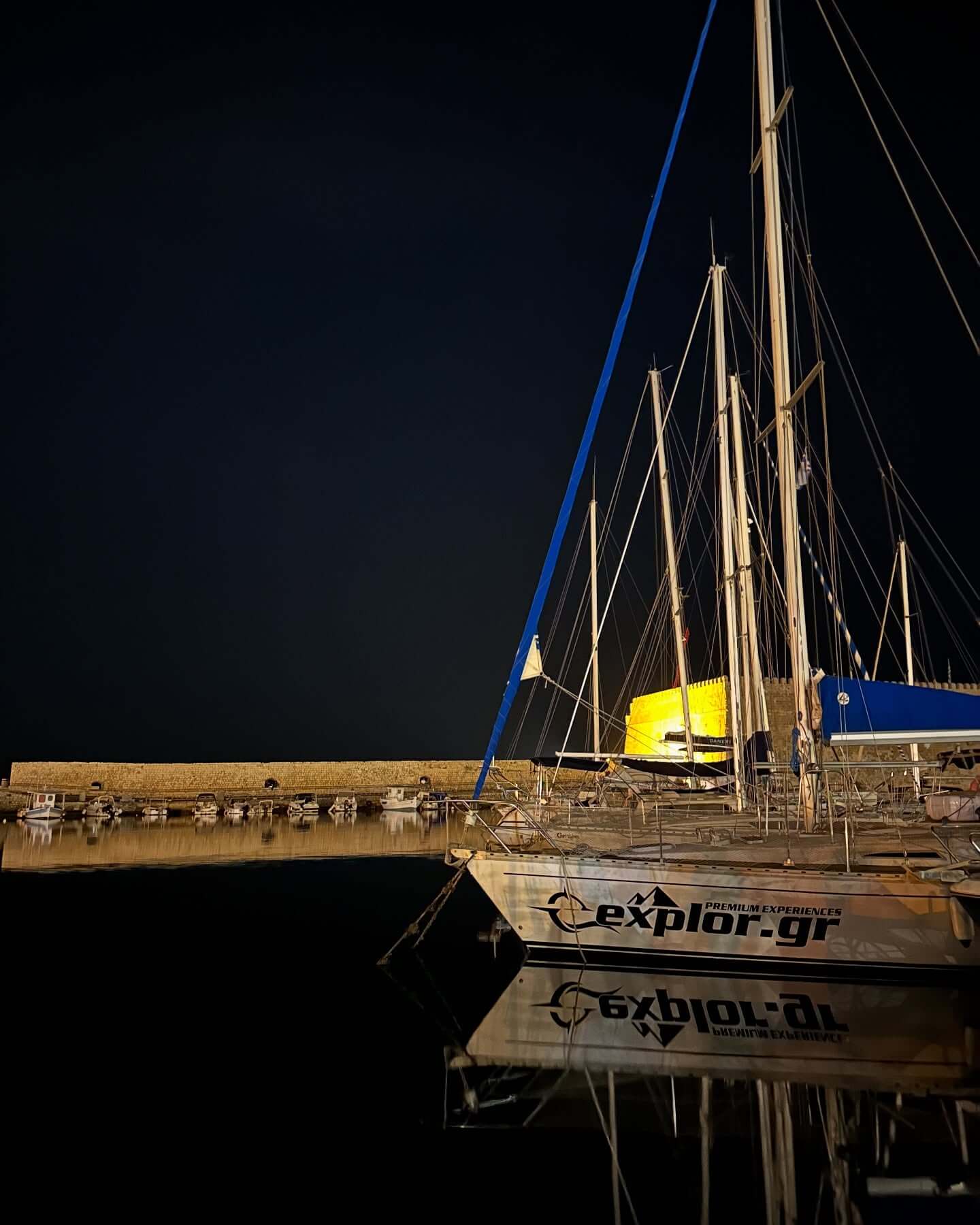 Heraklion: Overnight Private Sailing Cruise to Dia Island