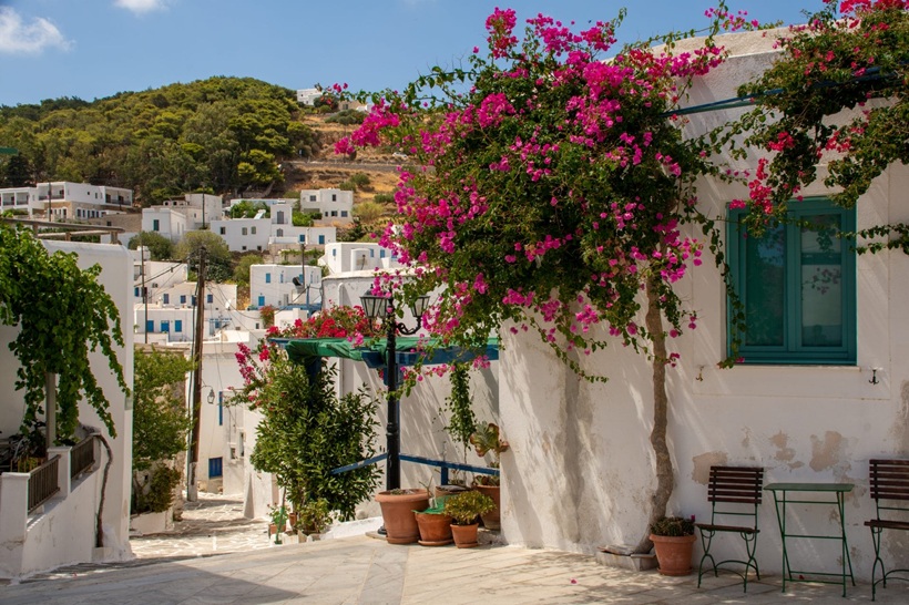 Basic Circle in Paros