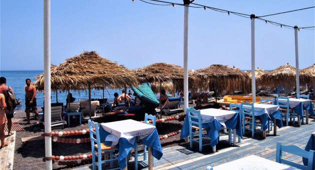 Santorini: Full Day Bus Tour Experience