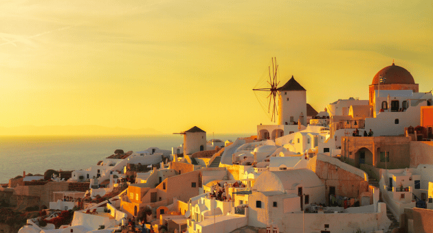 Santorini: Full Day Bus Tour Experience