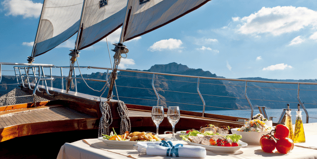 Volcano - Hot Springs - Thirassia 