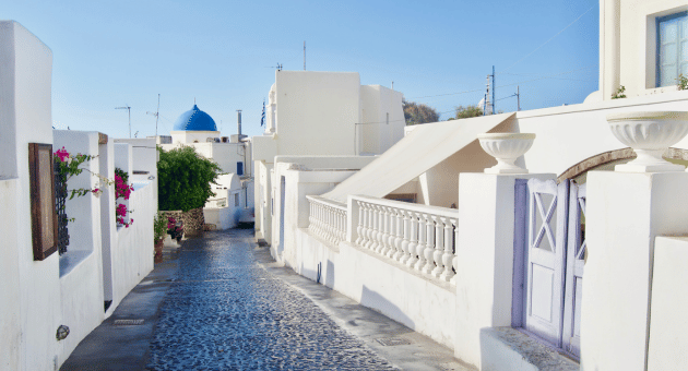 Santorini: Full Day Bus Tour Experience