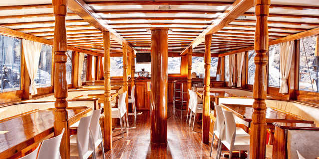 Volcano - Hot Springs - Thirassia 