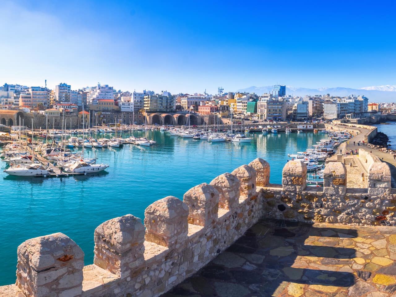 Knossos Palace & Heraklion Old Town Tour