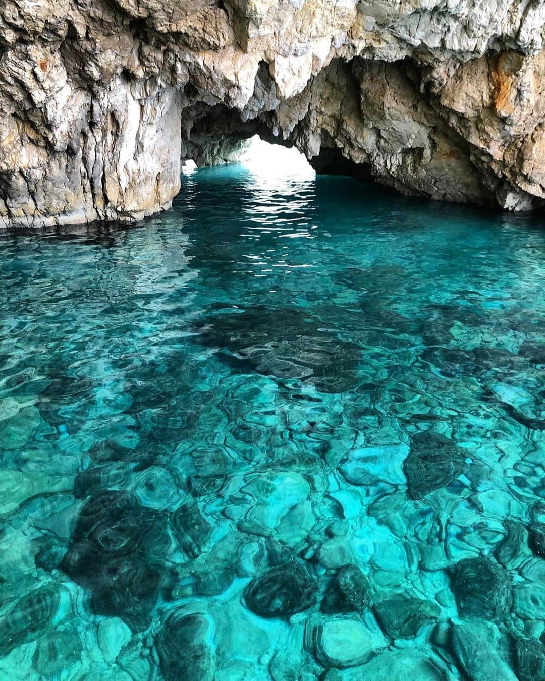  “ALMA”  14 m | Blue Caves & Shipwreck  - Evening Cruise