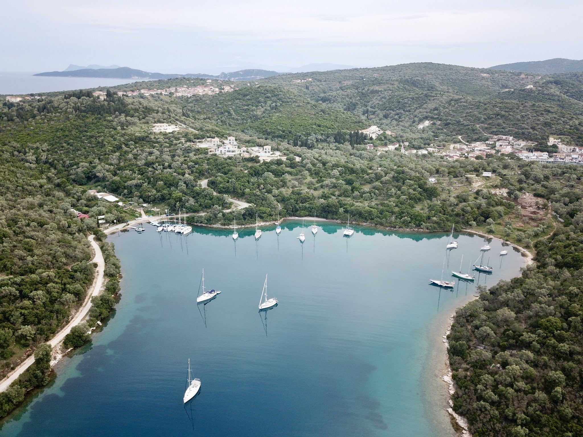 ERIETA 11m | Day Cruise to Lefkas 