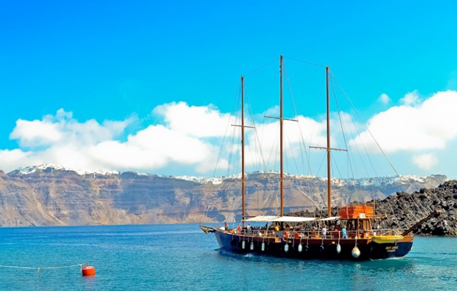 Santorini Volcano Sightseeing Tour