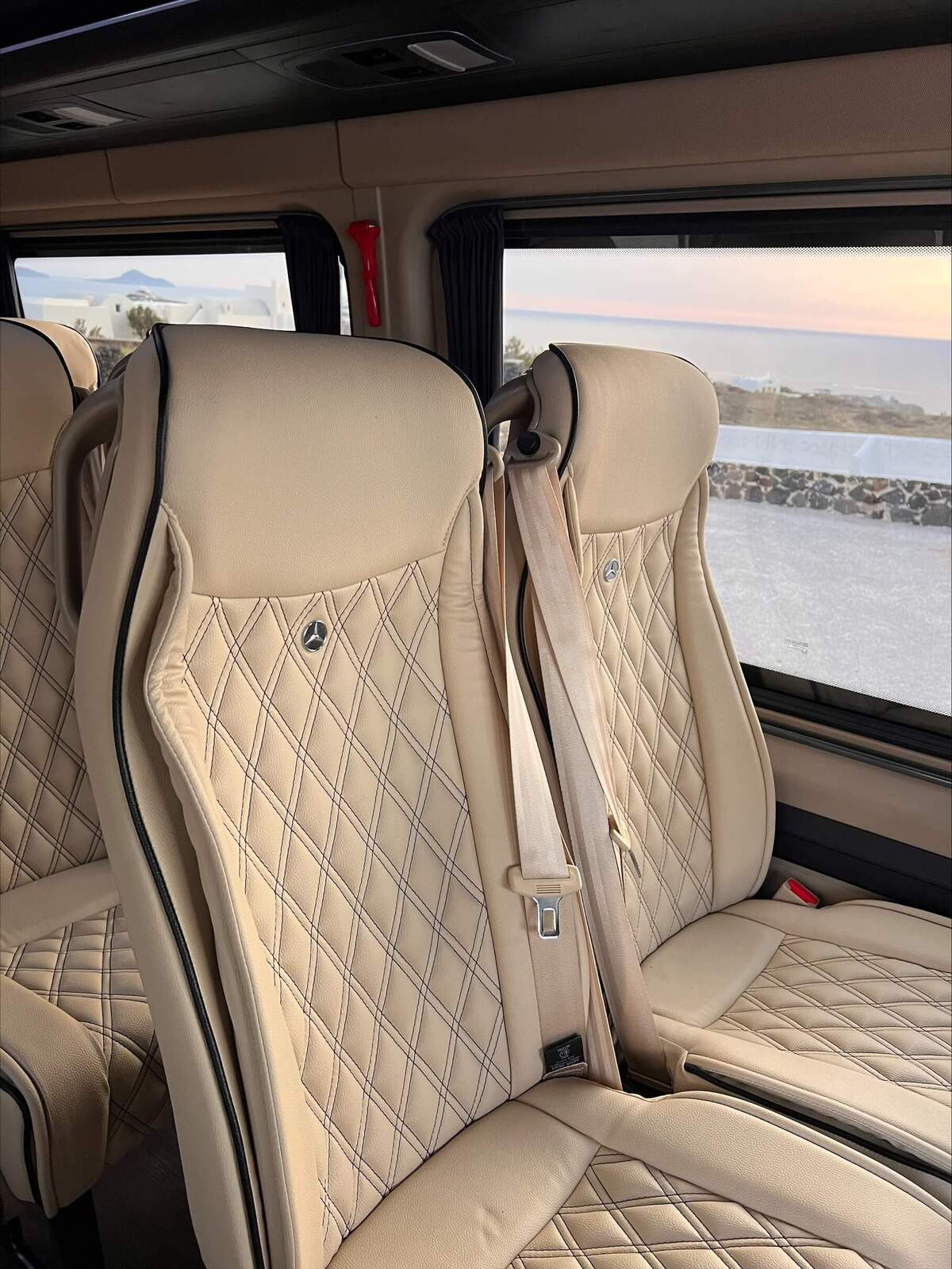 Santorini Your Way – Private tailor made Tour