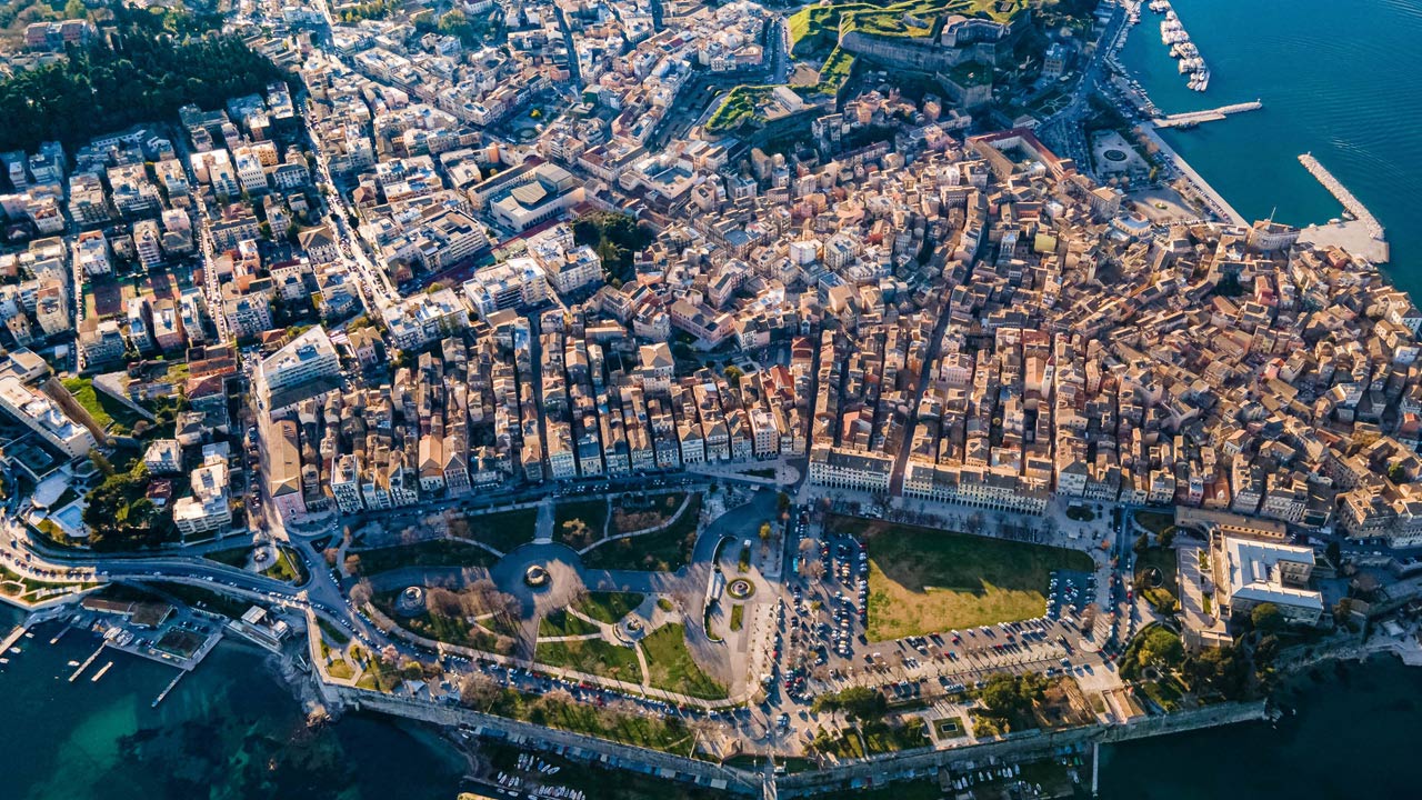 Corfu Walking Tour with Old Fortress Exploration