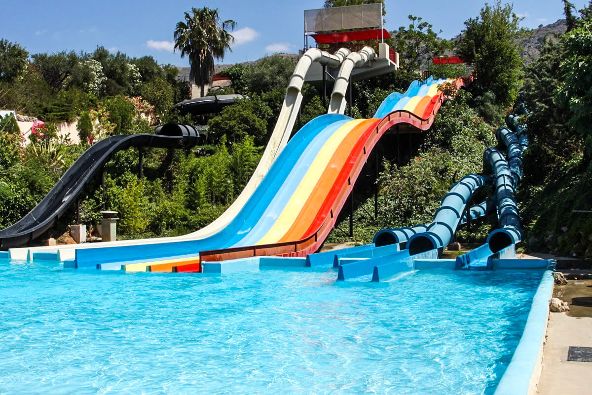 Limnoupolis Water Park