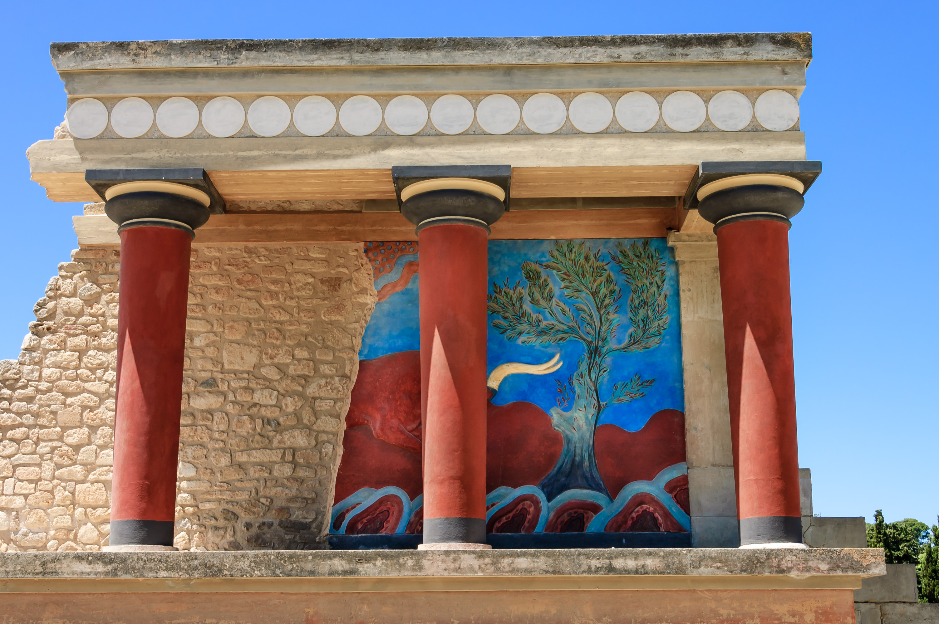 Knossos-Archaeological Museum-Heraklion Town