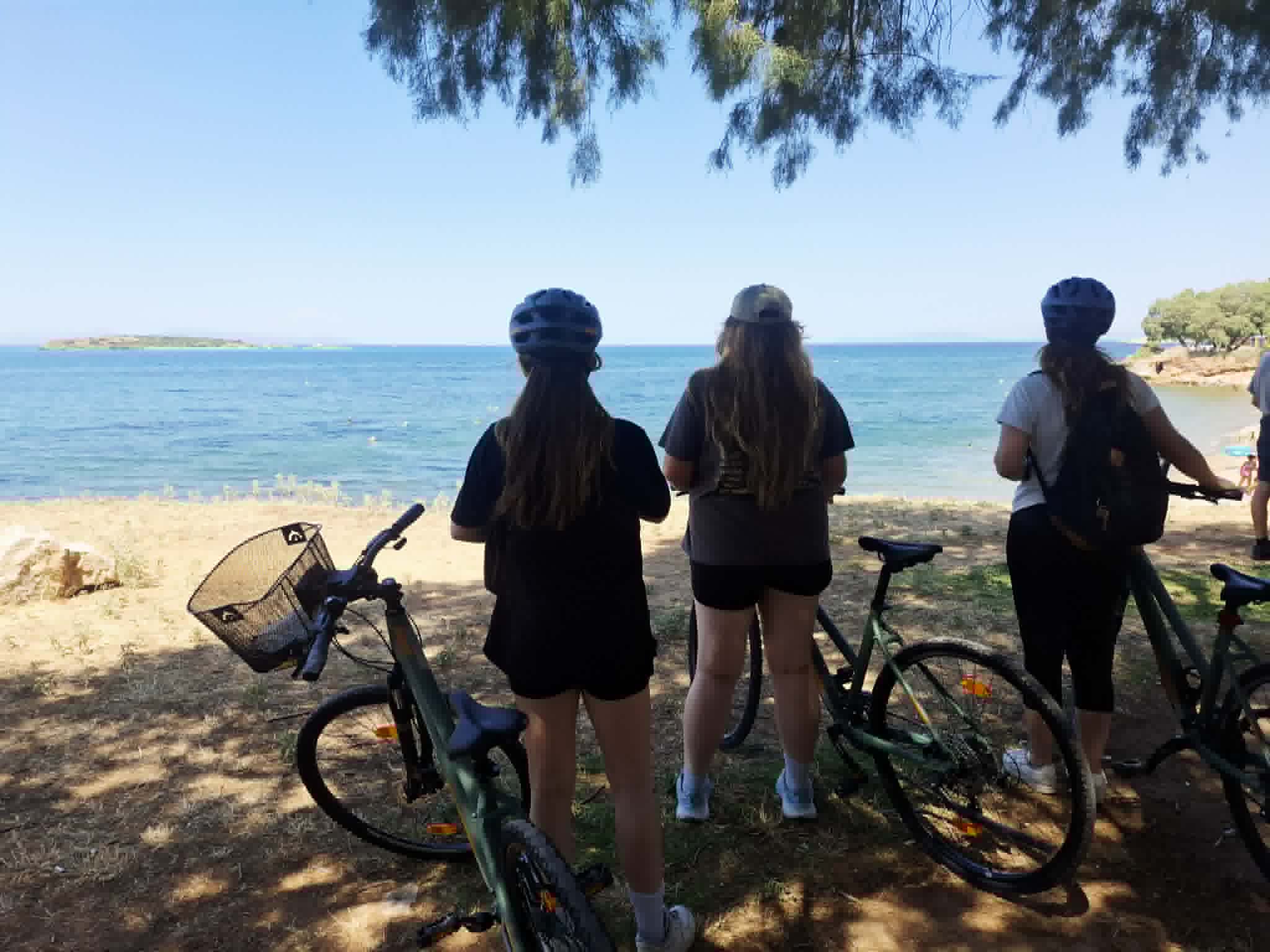 Guided Extended Kavouri Coastal Ride