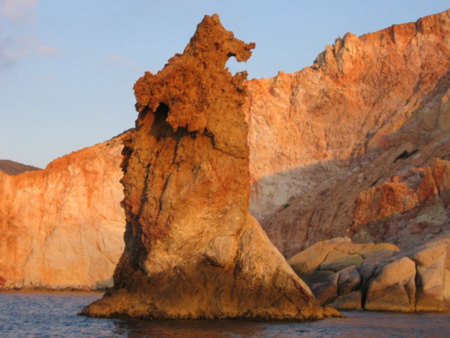 PRIVATE HALF - DAY SUNSET CRUISE: ADAMANTAS - KLEFTIKO - ADAMANTAS