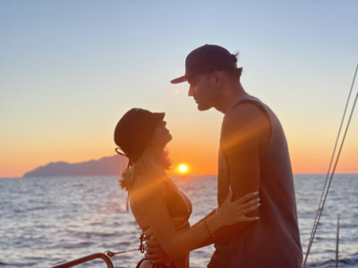 PRIVATE HALF - DAY SUNSET CRUISE: ADAMANTAS - KLEFTIKO - ADAMANTAS