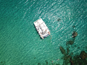 PRIVATE HALF-DAY MORNING CRUISE: ADAMANTAS-KLEFTIKO-AGIA KIRIAKI