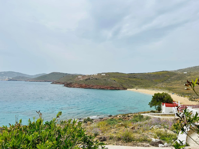 MYKONOS BEACH BREAK