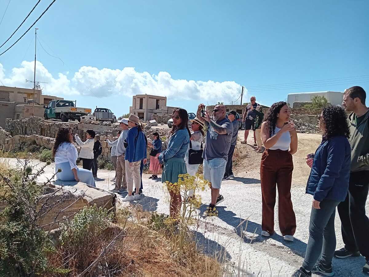 SWIM & LUNCH ADVENTURE TOUR