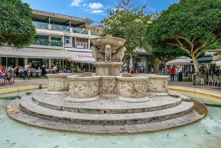 Heraklion Walking Tour with tasting