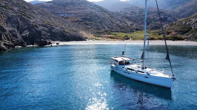 Full Day Naxos Exploration Yacht Tour
