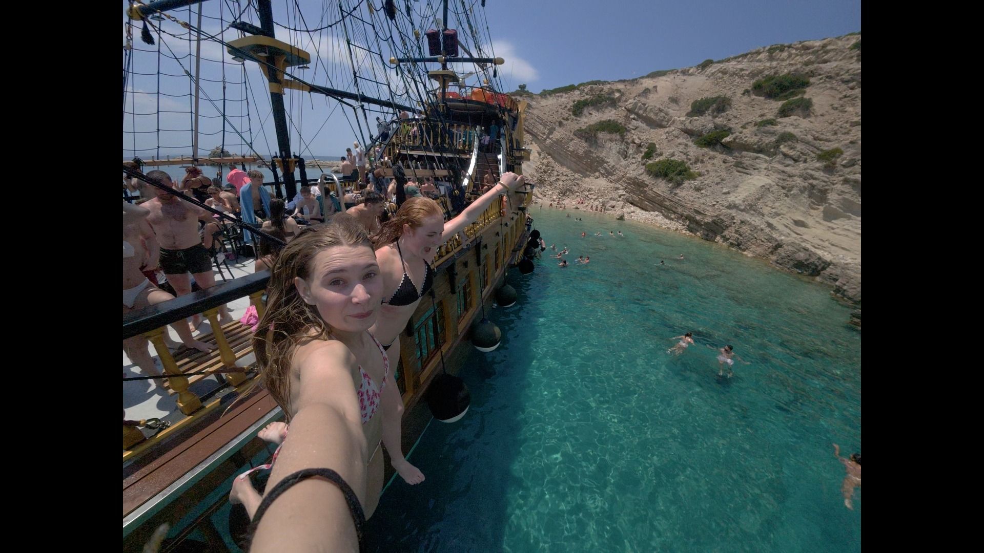 Luxury 3 Island Cruise with Captain Morgan