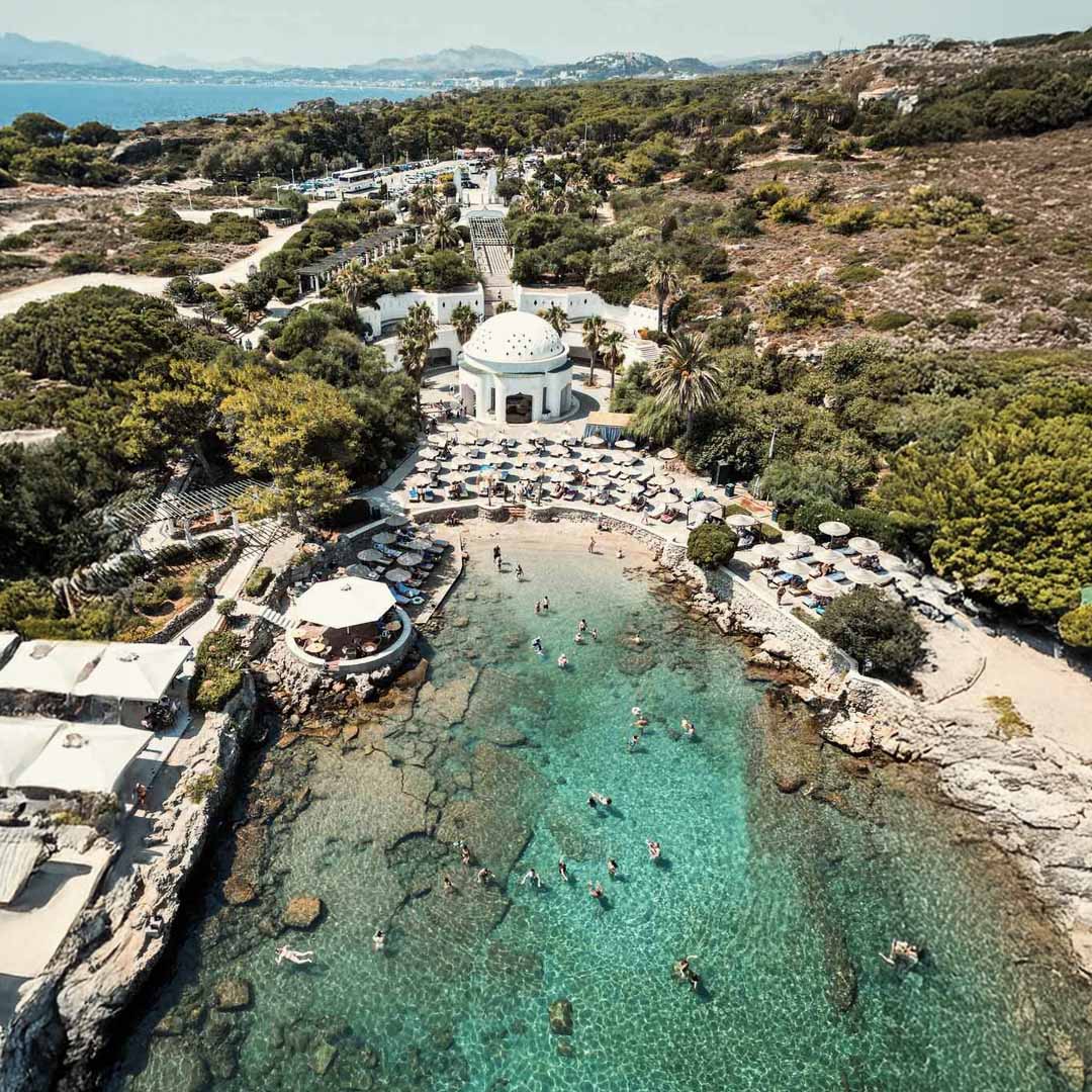 Full-Day ( 7 hours) Private Cruise - Free Meal - Unlimited Drinks / Phantom