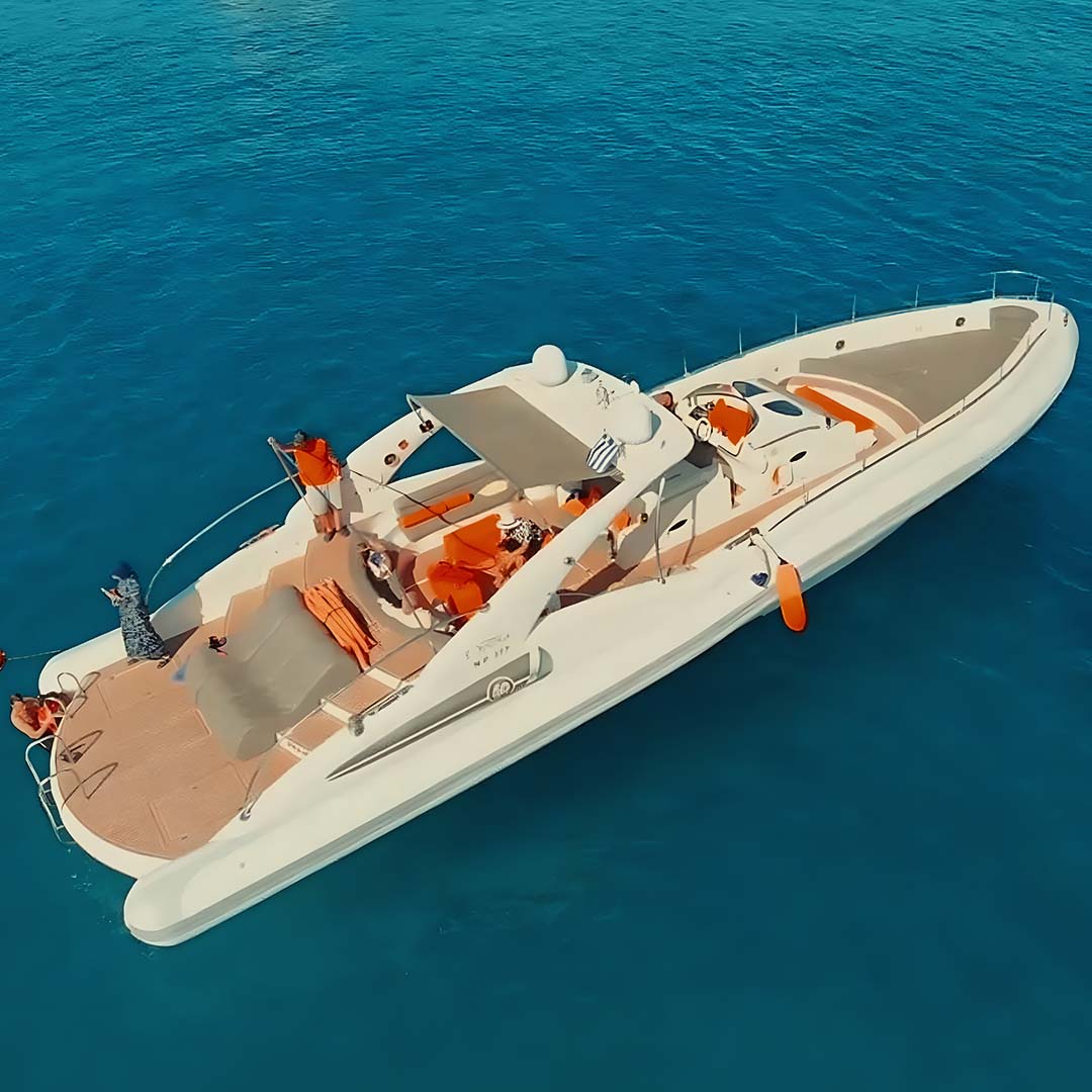 Full-Day ( 7 hours) Private Cruise - Free Meal - Unlimited Drinks / Phantom