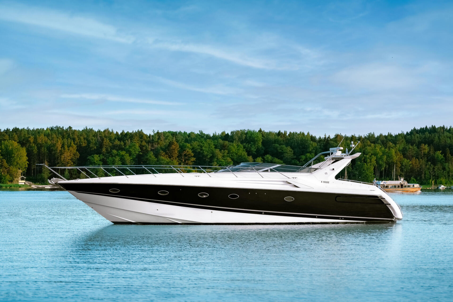 All-Inclusive Day Cruise on a Motor Yacht