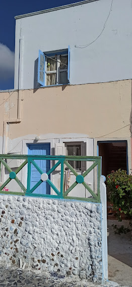 The Grand Hike | Santorini’s Picturesque Villages, Wine Roads and Hidden Treasures