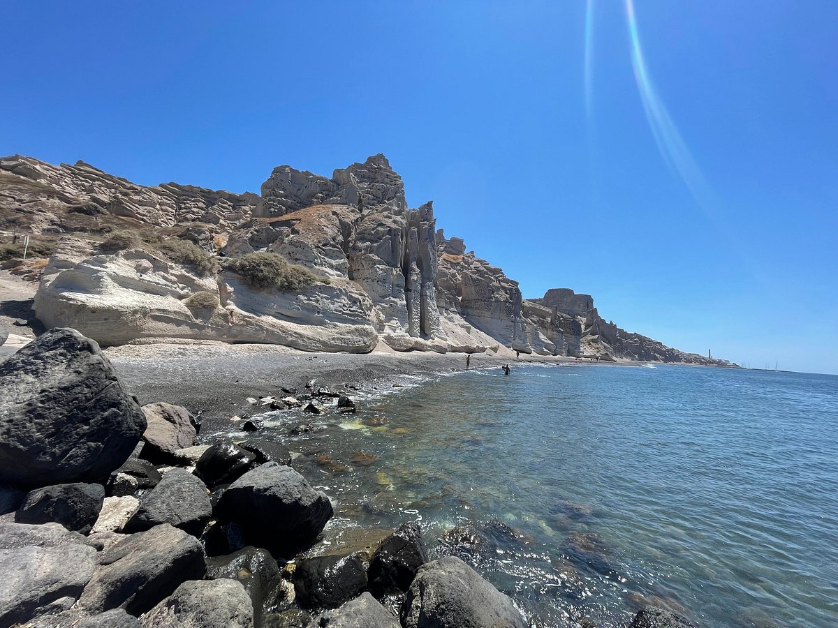 The Grand Hike | Santorini’s Picturesque Villages, Wine Roads and Hidden Treasures