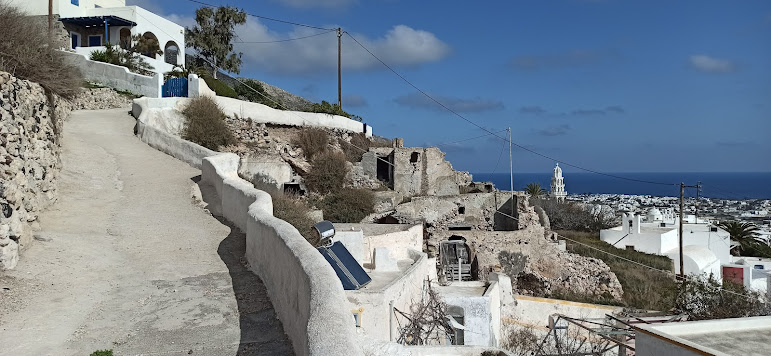 The Grand Hike | Santorini’s Picturesque Villages, Wine Roads and Hidden Treasures