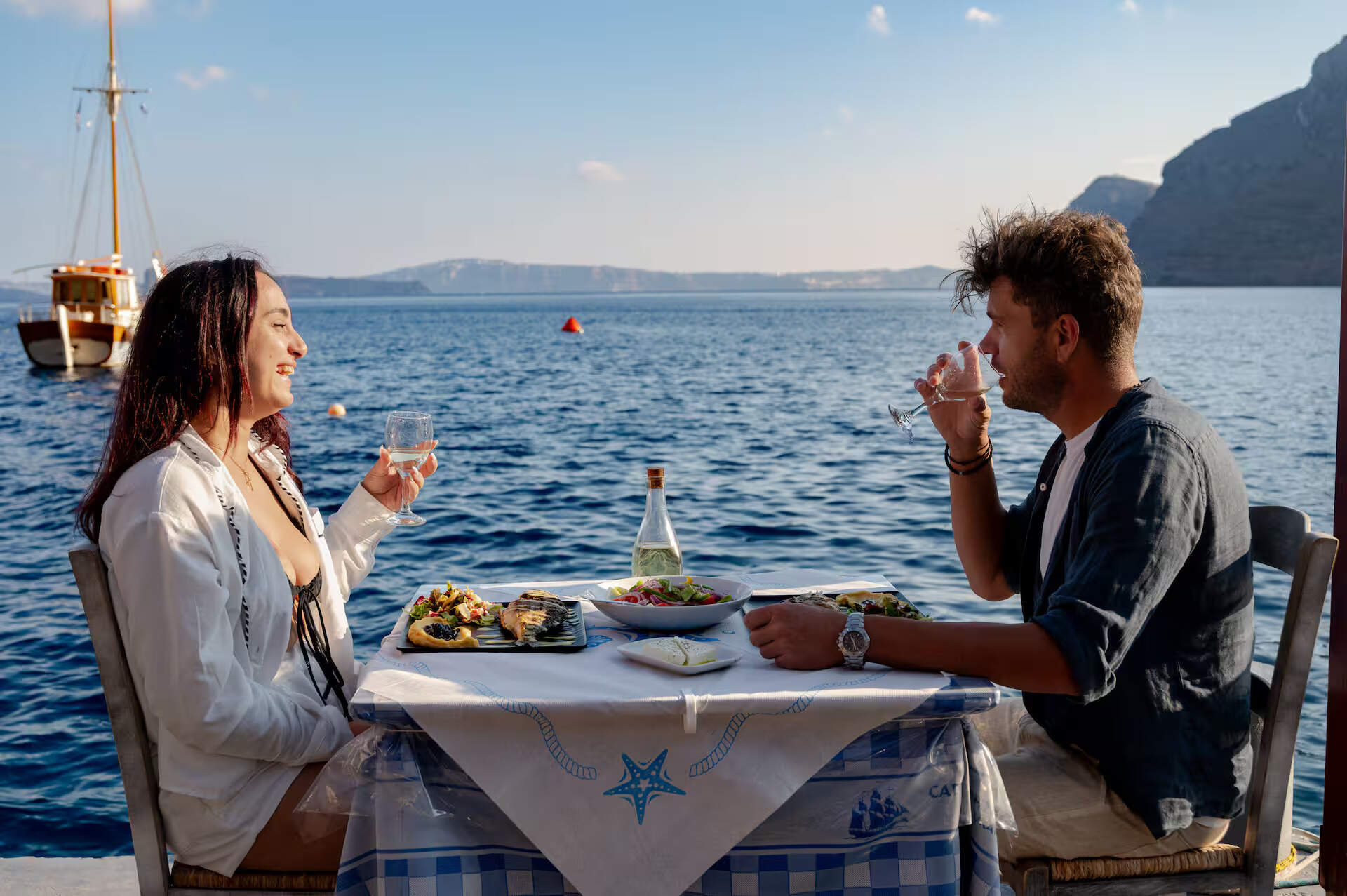 Private Targa Motor Yacht Half Day Daytime Cruise with BBQ, Open Bar & Transfers