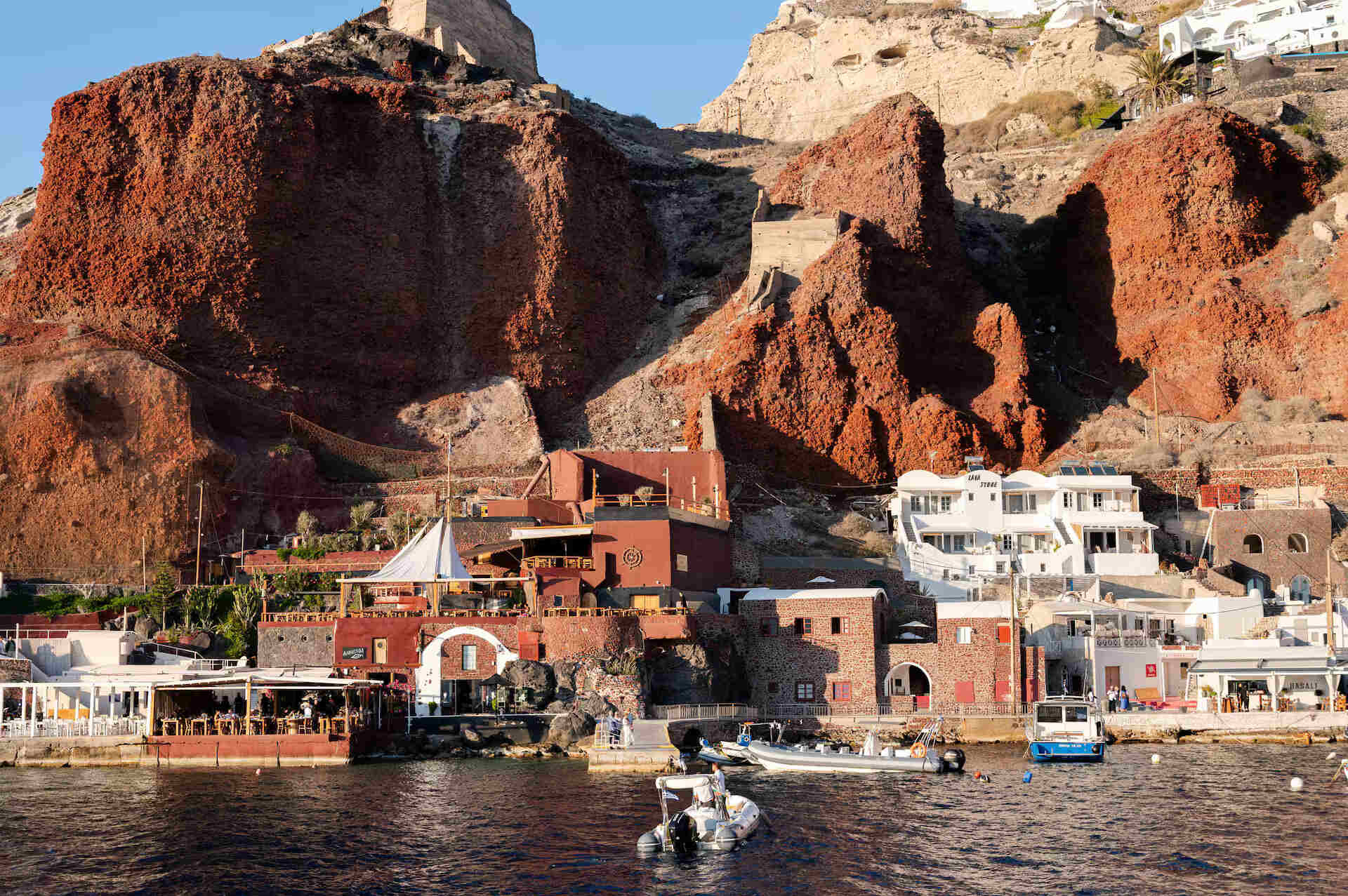 Private Targa Motor Yacht Half Day Daytime Cruise with BBQ, Open Bar & Transfers