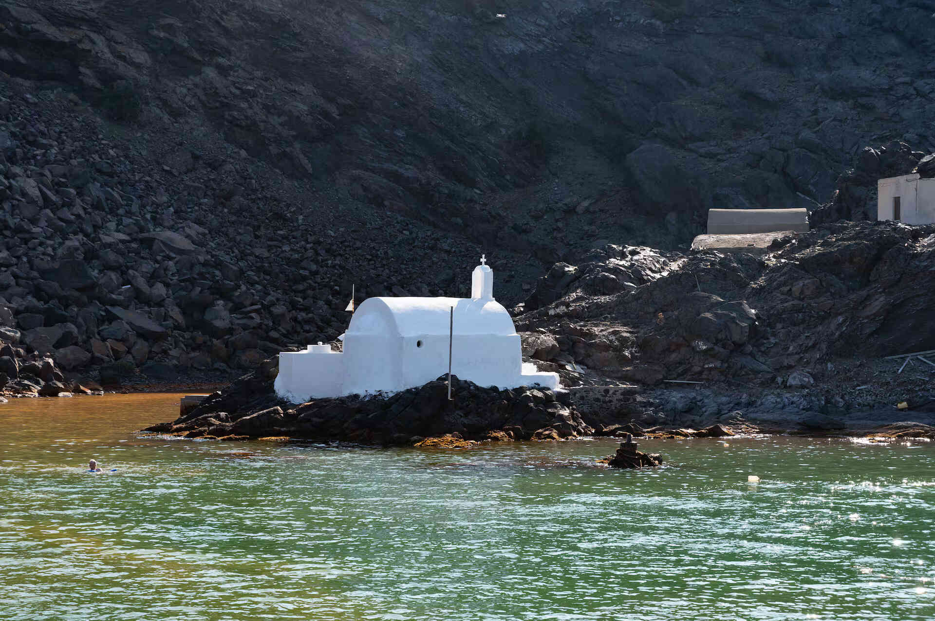 Private Targa Motor Yacht Half Day Daytime Cruise with BBQ, Open Bar & Transfers