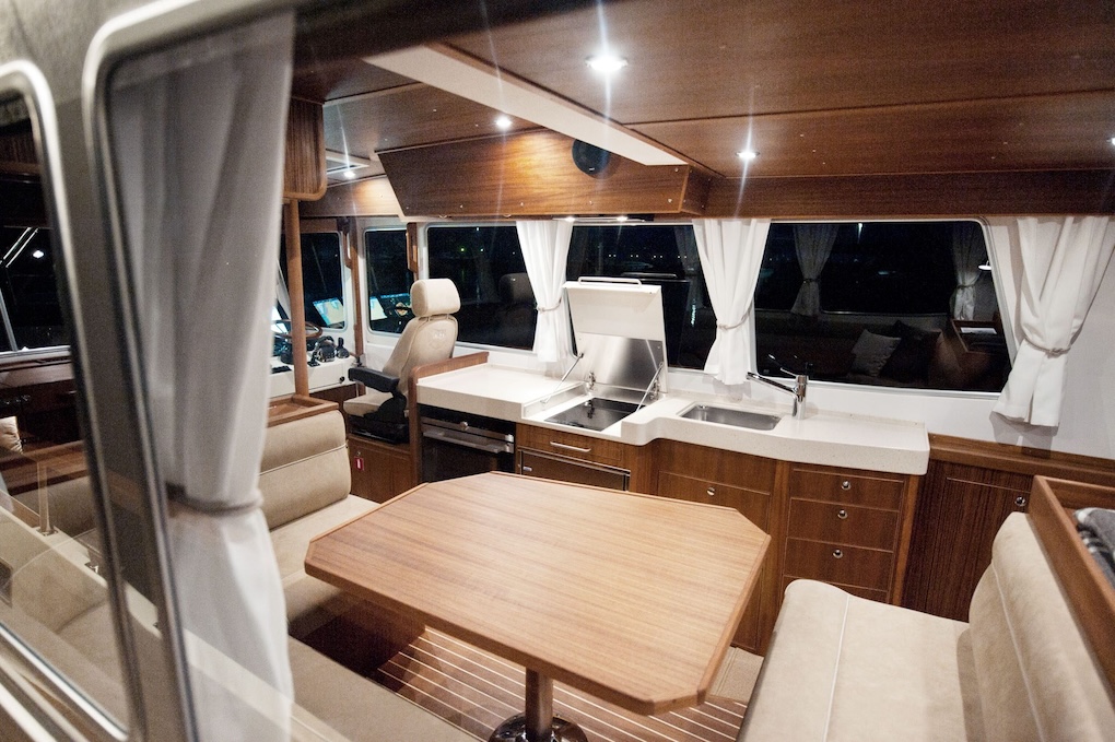 Private Targa Motor Yacht Half Day Daytime Cruise with BBQ, Open Bar & Transfers